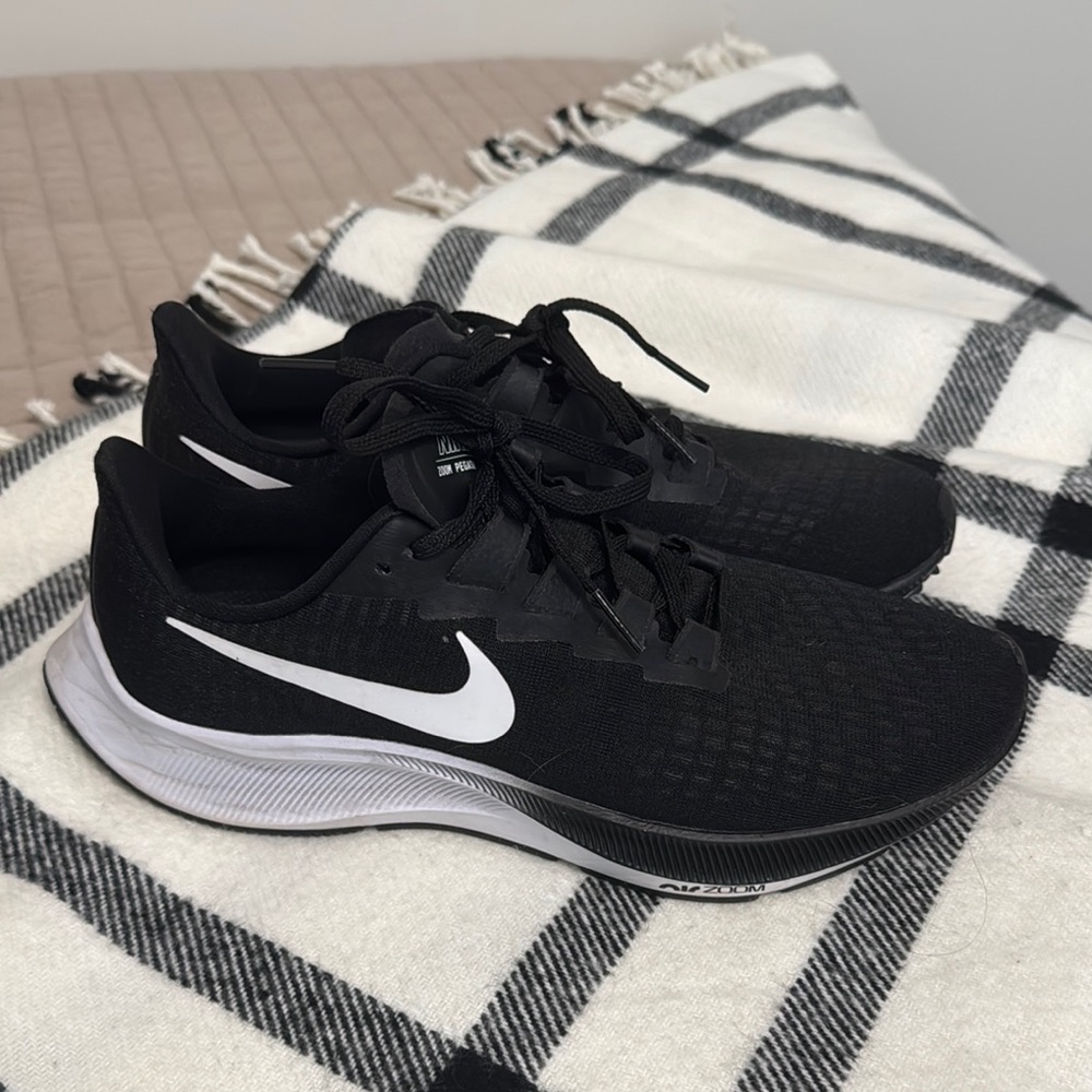 Zoom Pegasus Nike Black Running Shoes